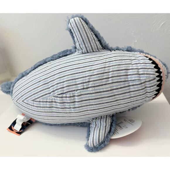 The Preppy Pelican Sheldon The Smiling Shark 18” Plush NWT - Picture 9 of 10